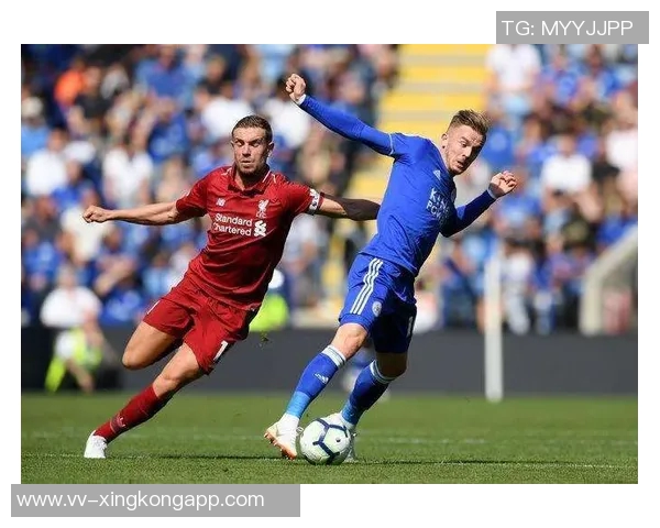 亨德森迎英格兰赛场600场里程碑之战成功打入加盟小蜜蜂的首个进球