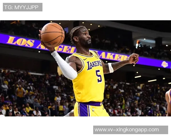 湖人客场表现强劲本赛季14胜仅次于掘金和雷霆即将迎来7连客挑战