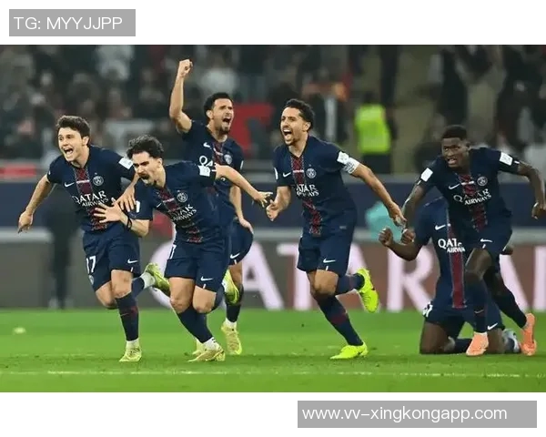 阿什拉夫伤愈归队恢复训练有望出战欧冠对纽卡的关键战役 阿什拉夫伤愈归队恢复训练有望出战欧冠对纽卡的关键战役