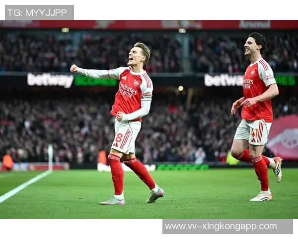 本赛季英超关键数据对比：赖斯助攻能力强于凯塞多防守表现更佳